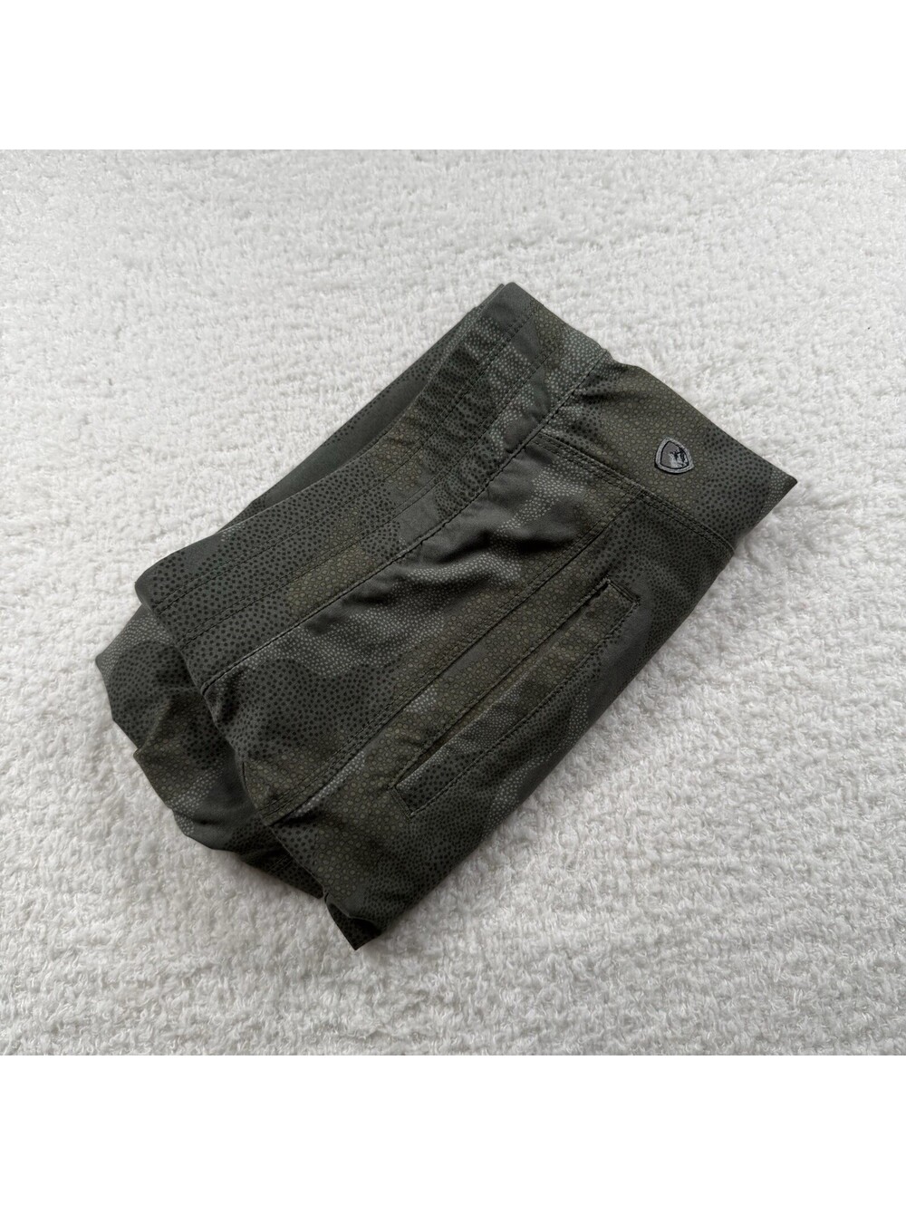 KÜHL Men’s Shorts Medium Green Camo Stretch Hiking Outdoor Performance